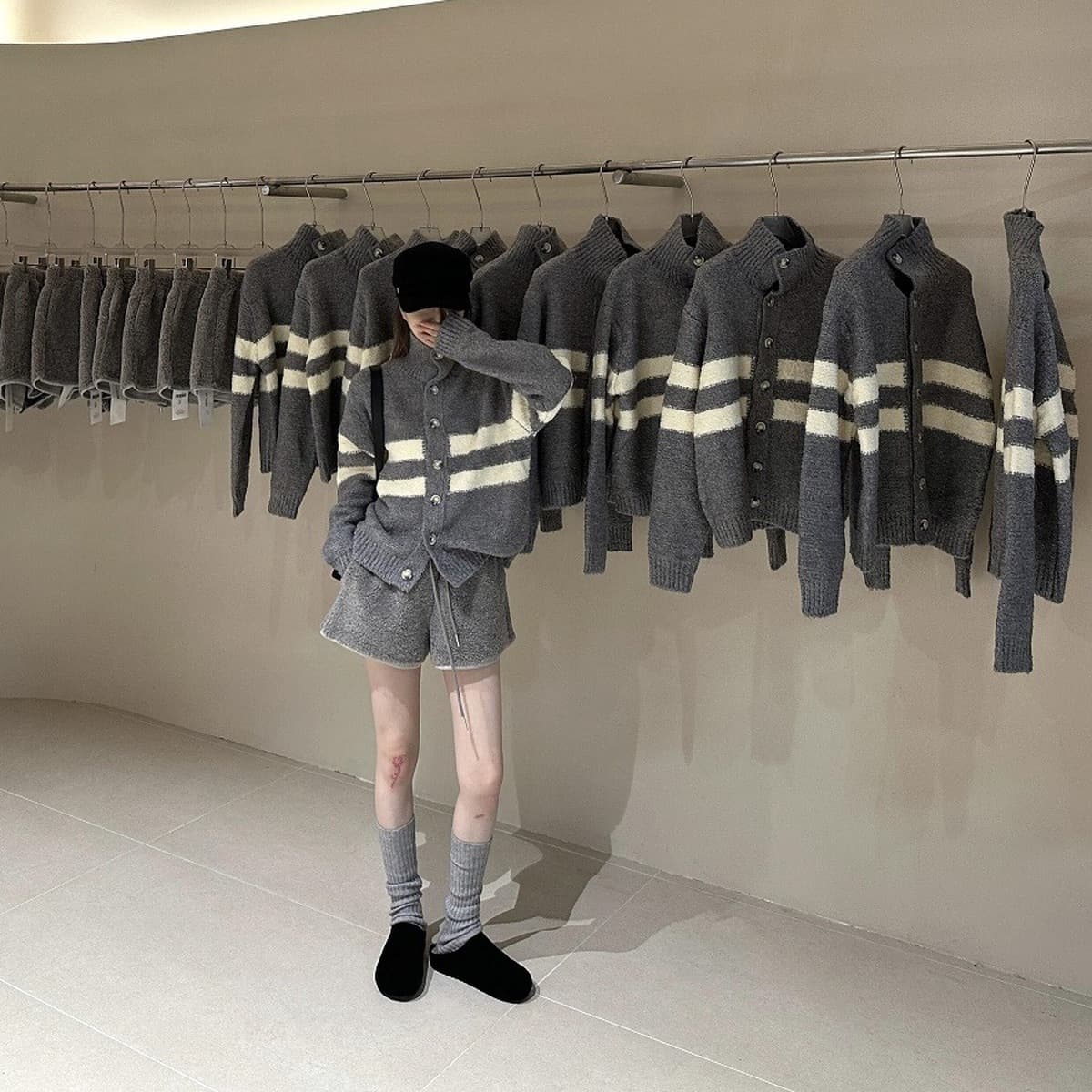 Корейский трикотажный кардиган куртка с половинным вырезом