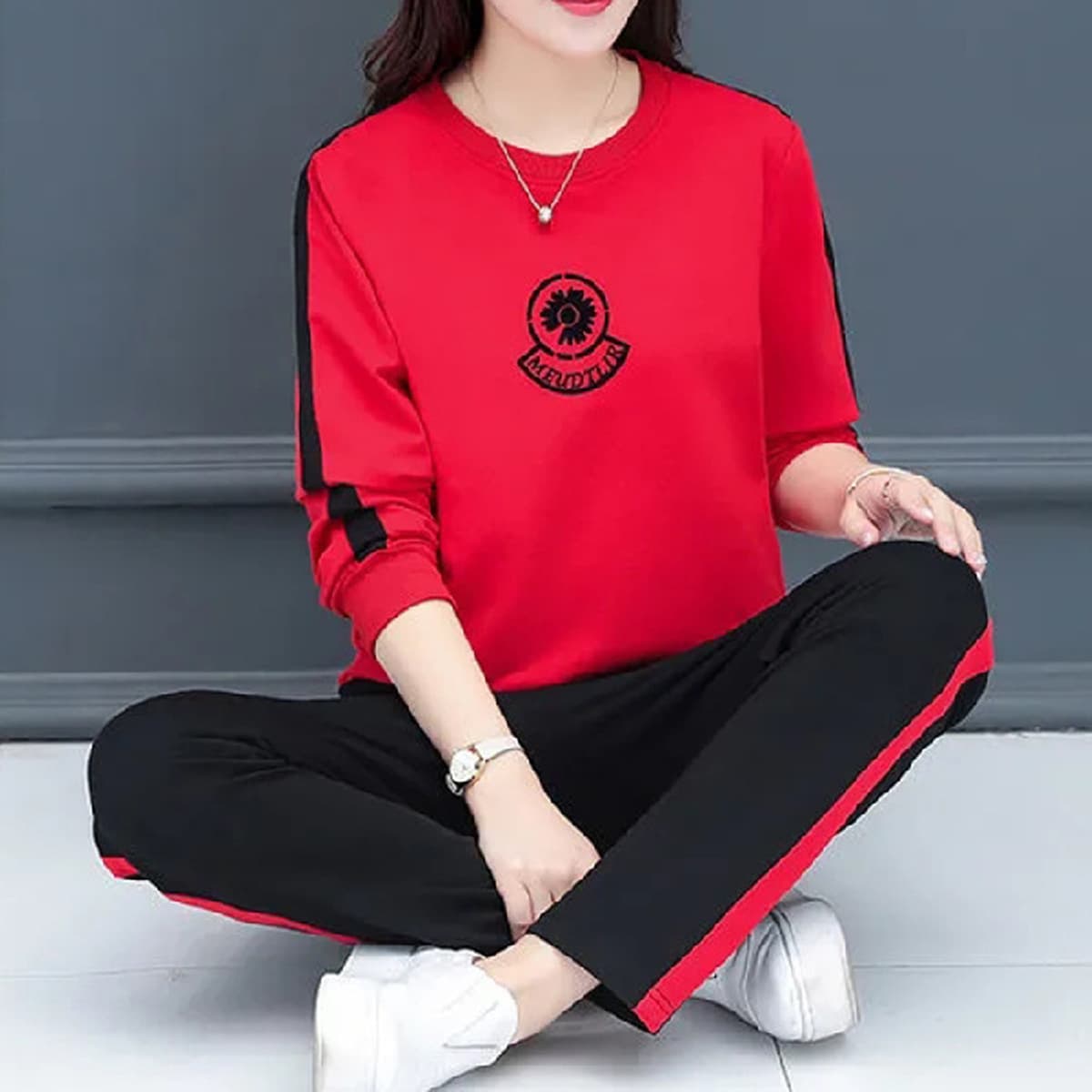 Повседневный спортивный костюм Женская осень 2024 новая корейская версия длинных рукава брюки большие размеры тонкая мода...