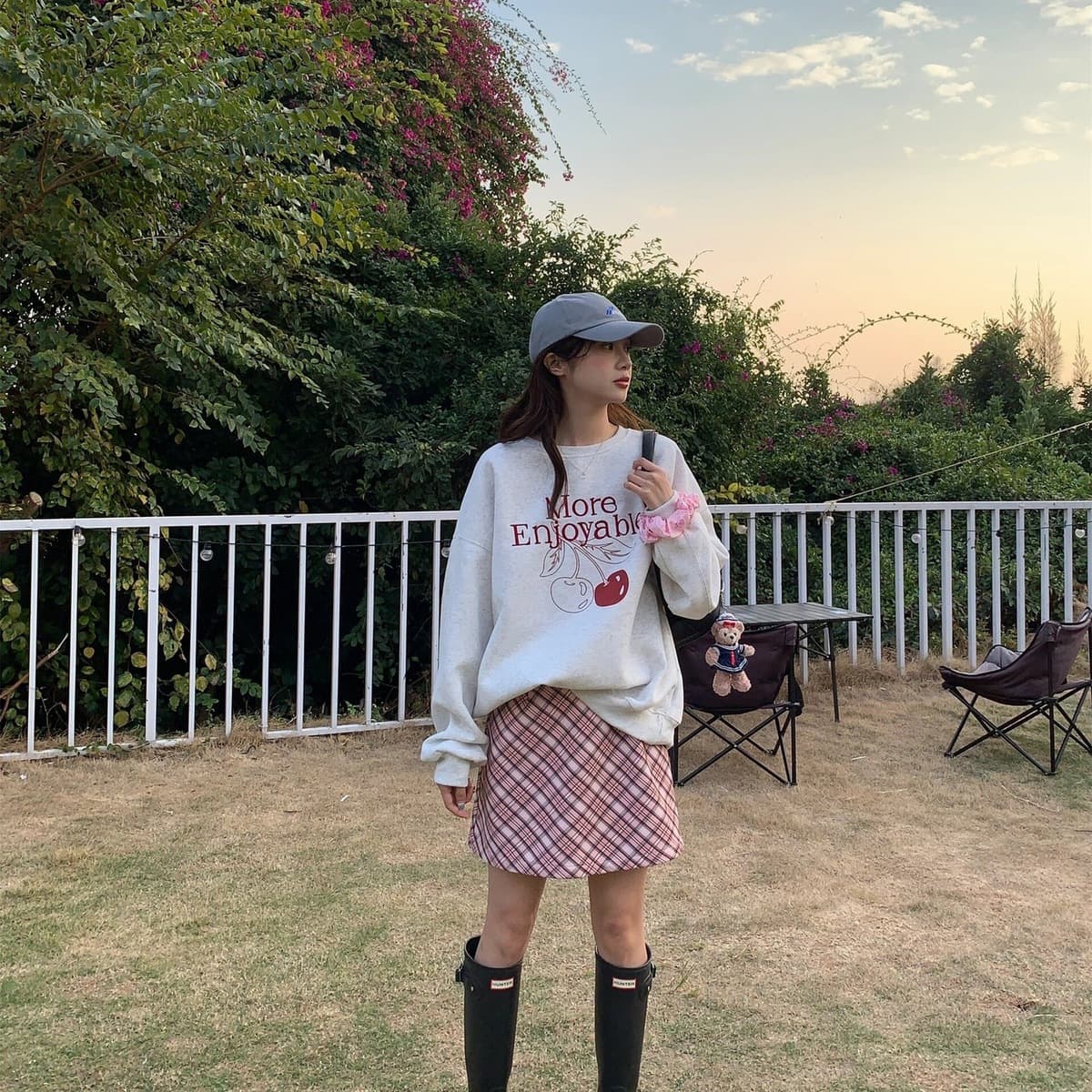 Южная Корея Донгдэмун новый свитник с круглым вырезом