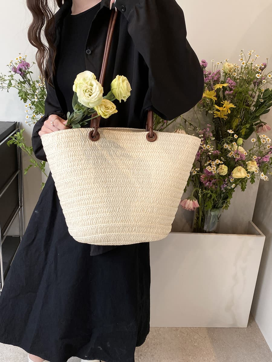 Французская плетеная сумка из соломки для женщин, новинка лета 2026, модная пляжная сумка, вместительная сумка-тоут на плечо...