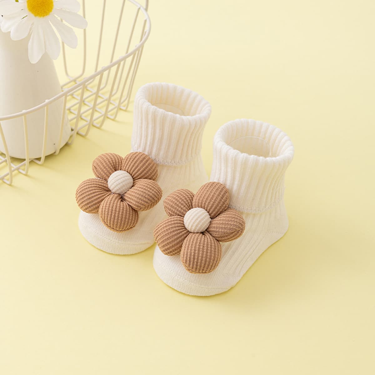 Новорожденный ребенок 0-1 год весна и осень