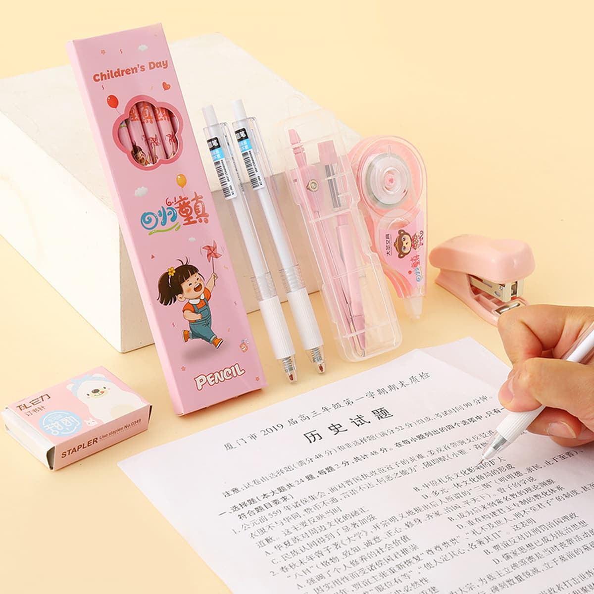 Подарок к Дню защиты детей Студенческий набор канцелярских товаров Подарочная коробка для девочек Мальчик Студент Детский...