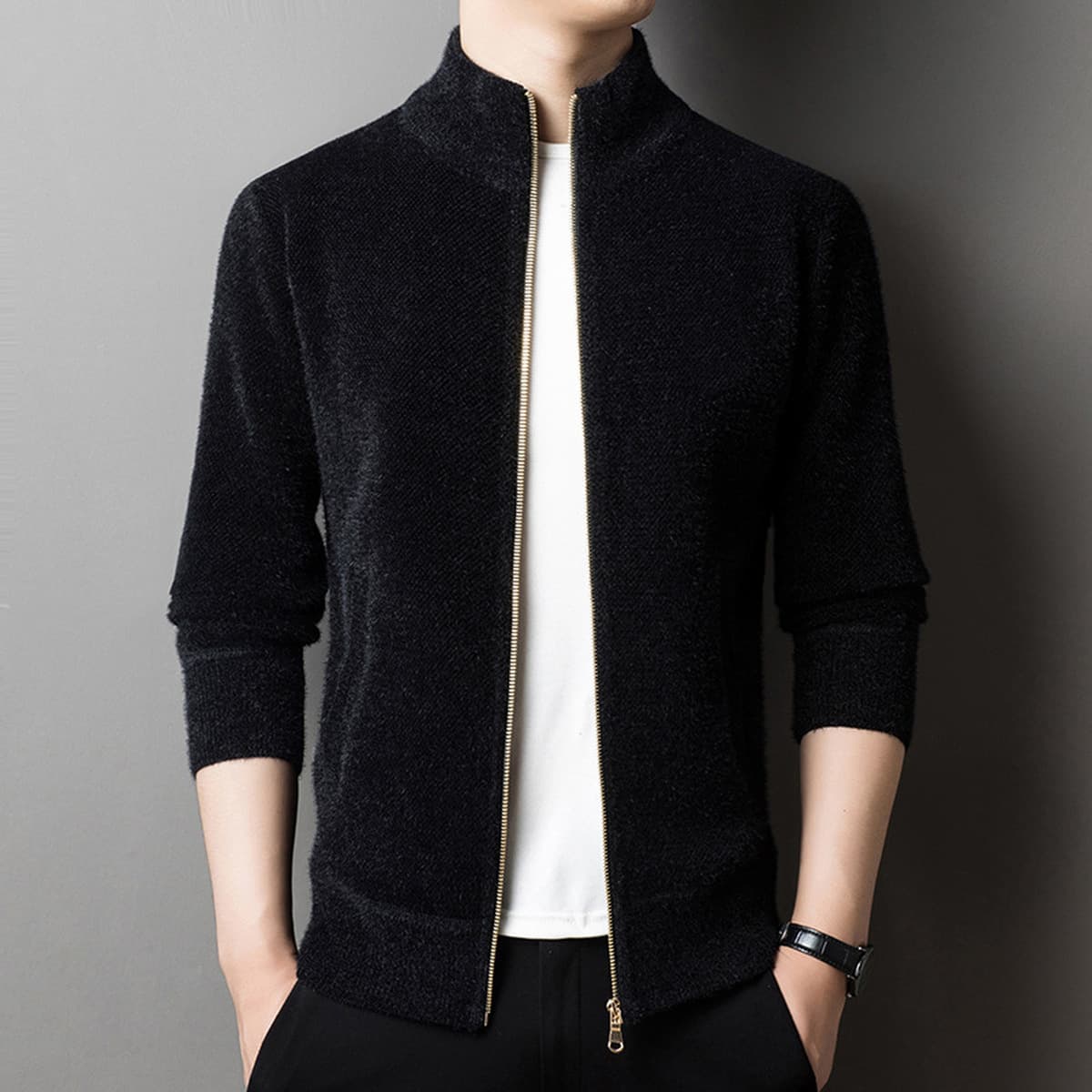 Мужская одежда 2024 осень и зима новый полужидный мужской вязаный свитер с бархатным сплошным повседневным кардиган куртка