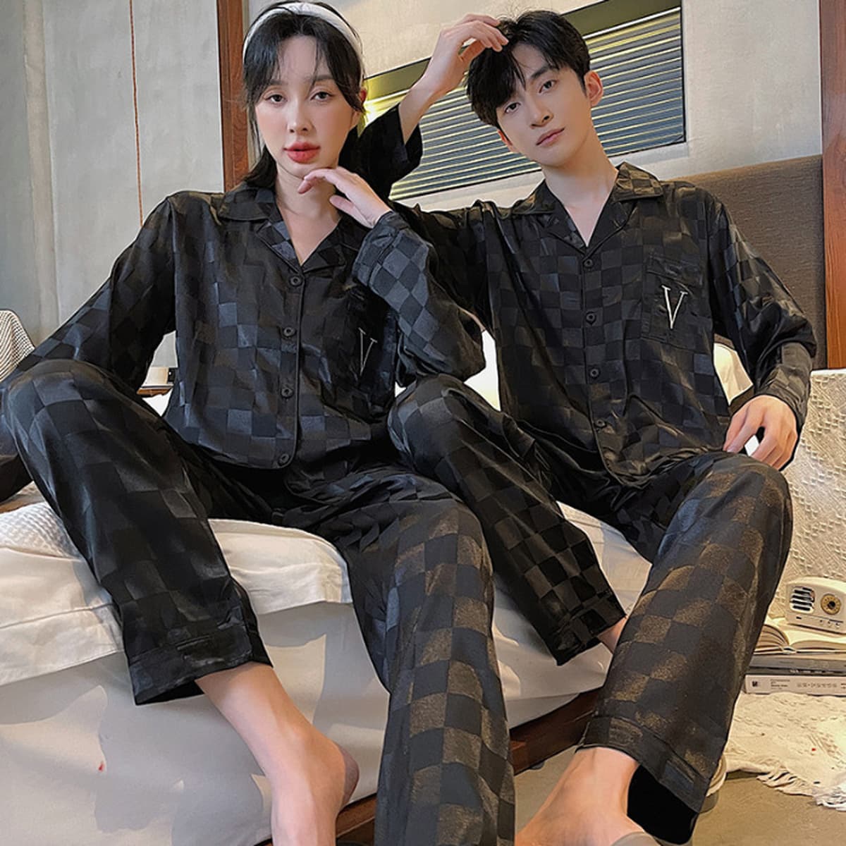 Пижамы для пар, весна и осень, ледяной шелк, Мужская и Женская Летняя шелковая тонкая английская домашняя одежда в стиле...