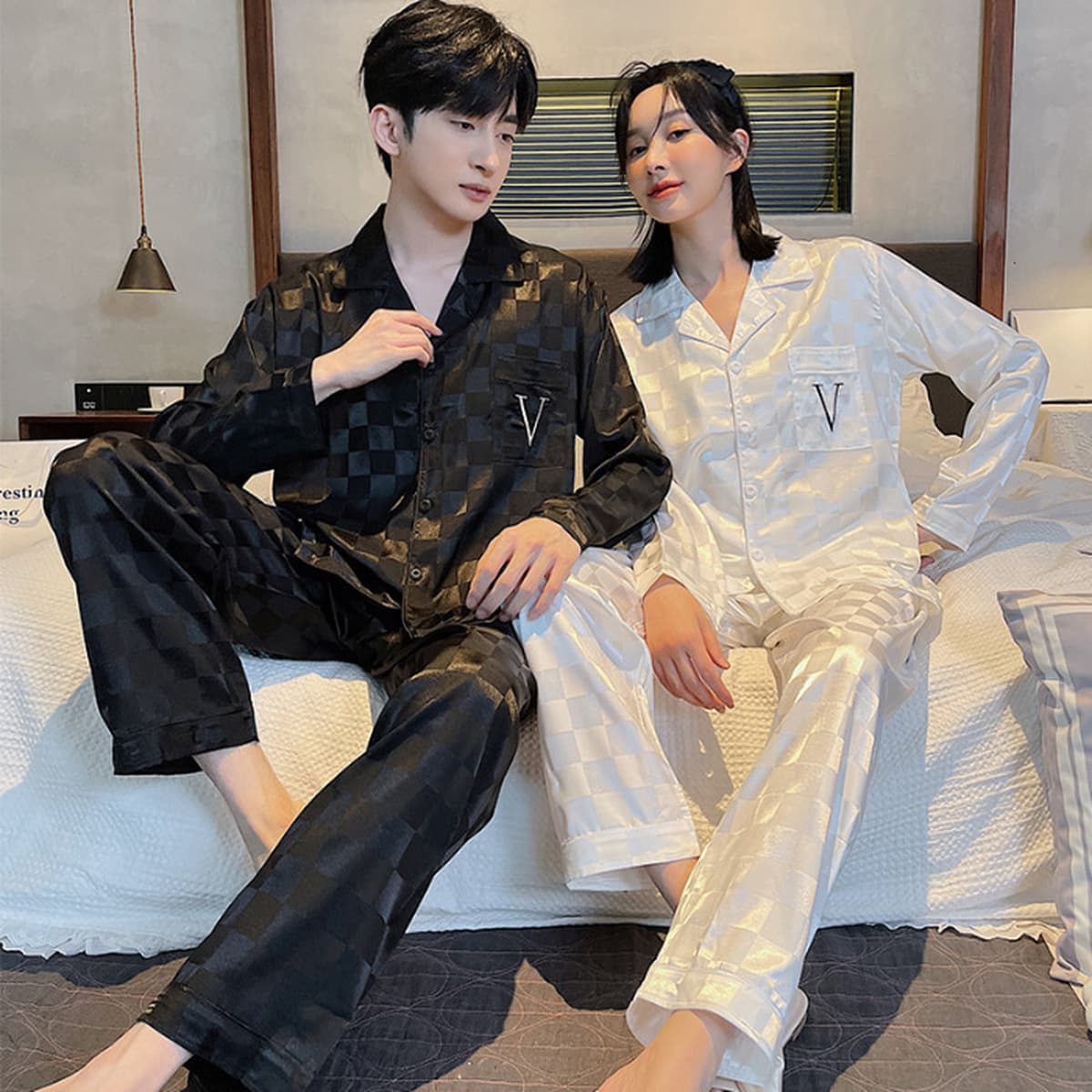 Пижамы для пар, весна и осень, ледяной шелк, Мужская и Женская Летняя шелковая тонкая английская домашняя одежда в стиле...