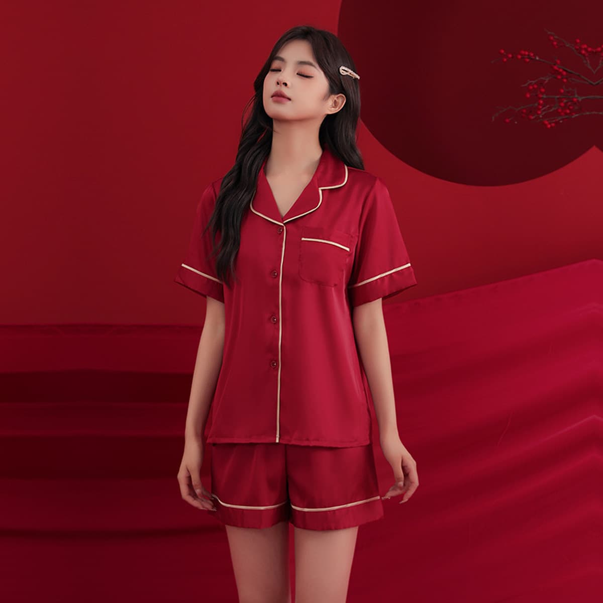Пара пижамы красная свадебная женщина весной и осенью атласный с короткими рукавами