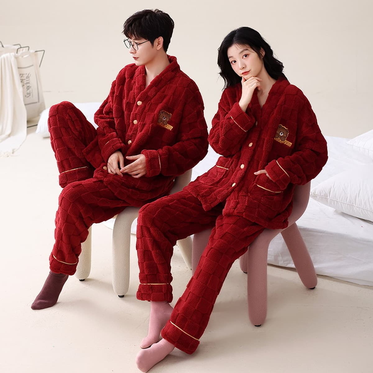 Lushi зимняя утолщенная пара коралловых флисовых пижам костюм женский Свадебный Праздничный год рождения большая красная...