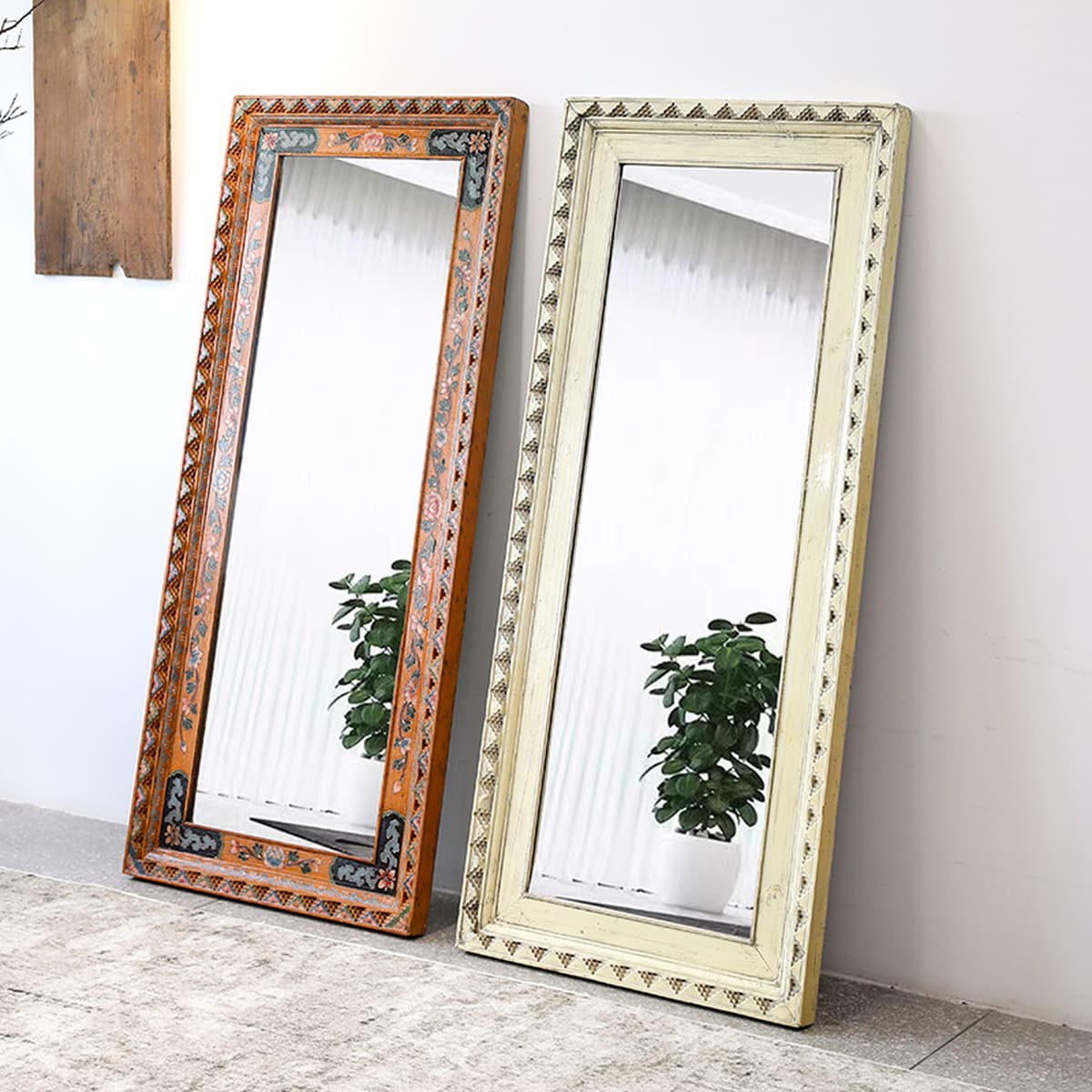 Зеркало для одежды из цельного дерева в древнем стиле