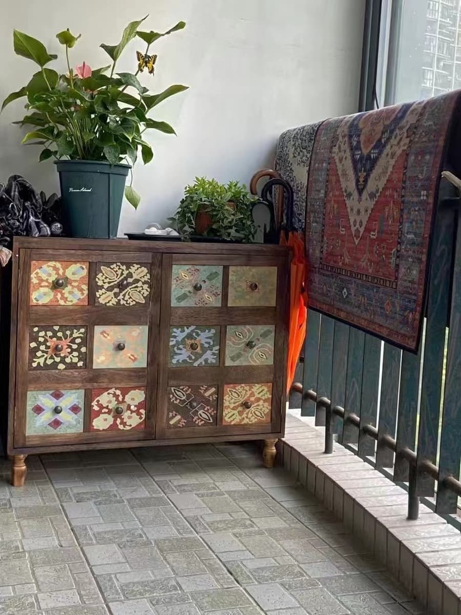 Деревянная гостиная балкон запирающийся шкафчик ретро окрашенный большой емкости входной шкаф