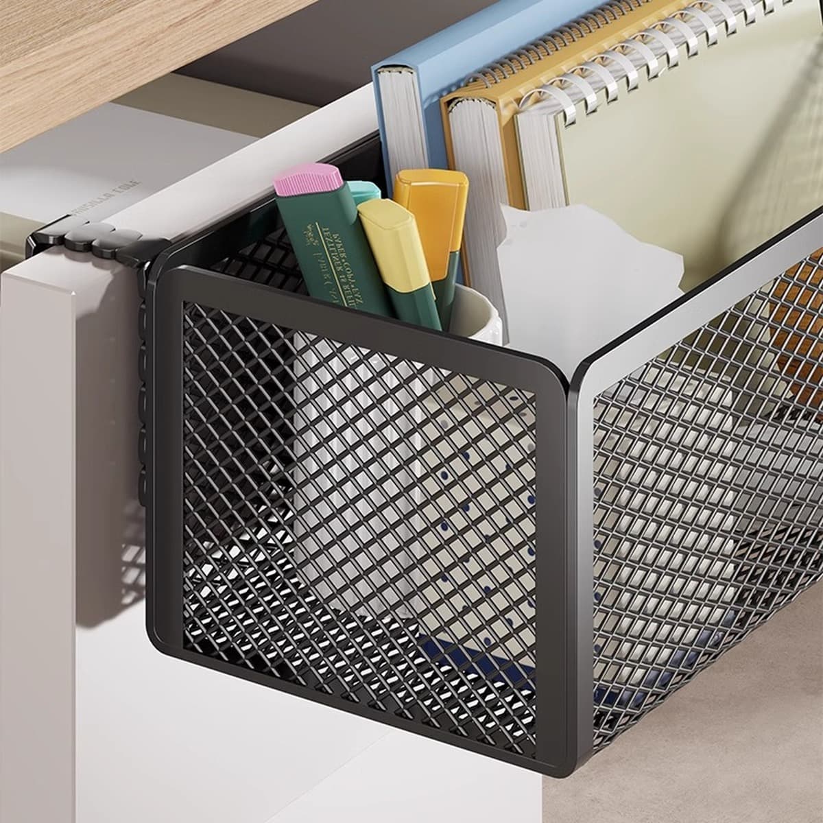 Подвесная стойка для хранения домашнего стола