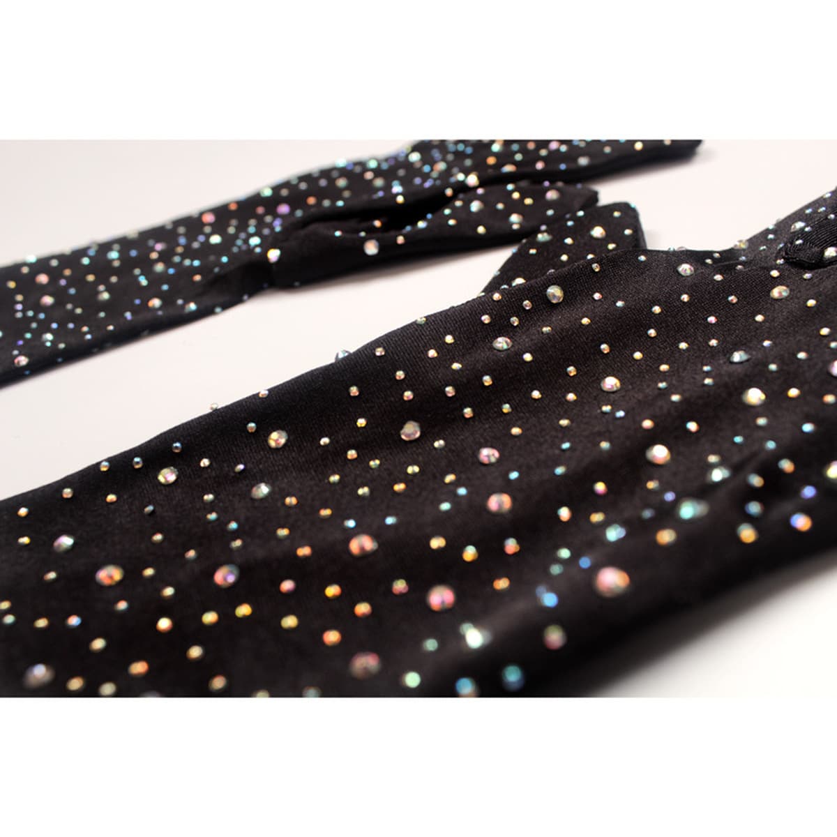 Rins Red Полные бриллианты красочные Горячие стразы