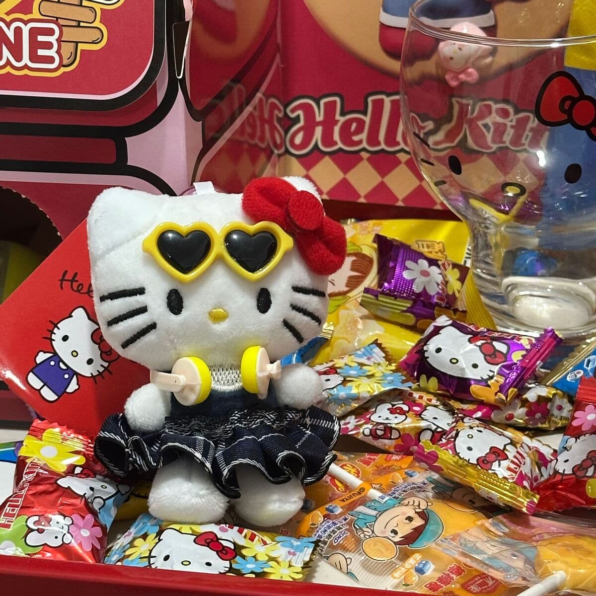 Любовь hellokitty кукла брелок подвеска подарочная сумка плюшевая милая кукла подвеска милая