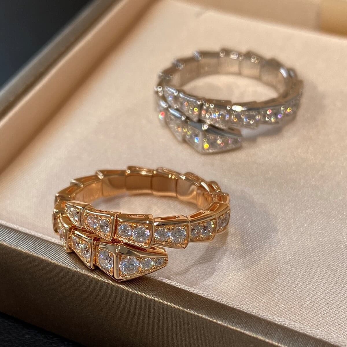 Baog Seiko V Золото покрыто бриллиантовым змеиным костяным кольцом