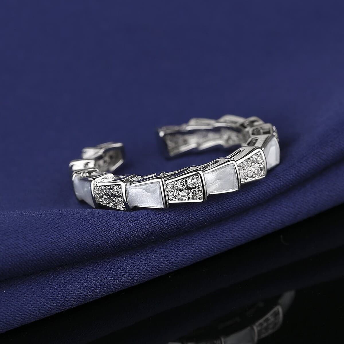 Baog Seiko V Золото покрыто бриллиантовым змеиным костяным кольцом