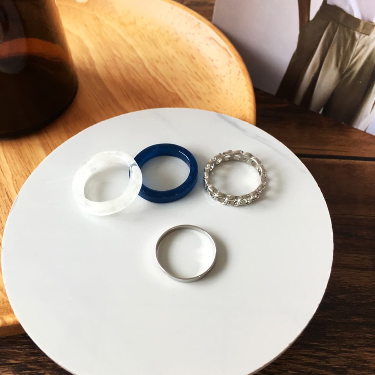 Возвращайте новым и старым клиентам ювелирную коллекцию, модные нишевые серьги, аксессуары для волос, ожерелья для женщин.