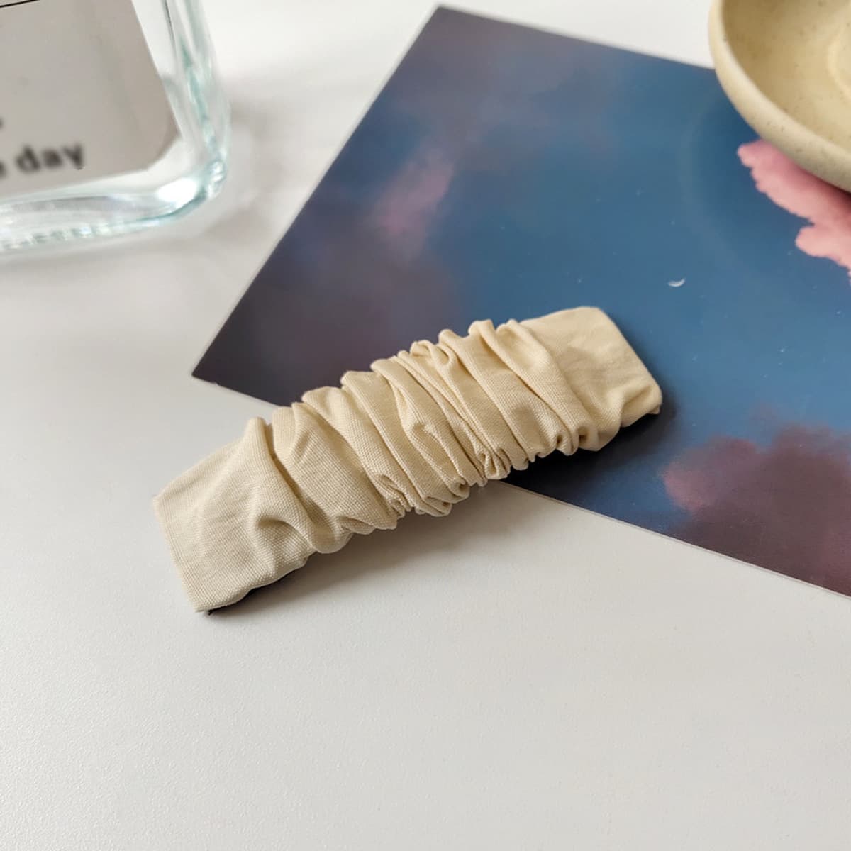 Возвращайте новым и старым клиентам ювелирную коллекцию, модные нишевые серьги, аксессуары для волос, ожерелья для женщин.