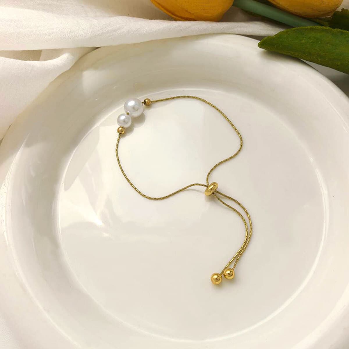 Возвращайте новым и старым клиентам ювелирную коллекцию, модные нишевые серьги, аксессуары для волос, ожерелья для женщин.