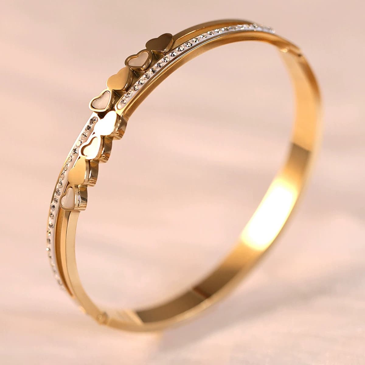 Женский браслет с четырехлистным клевером, покрытый гальваническим покрытием, не выцветает, экологичный, европейский и...