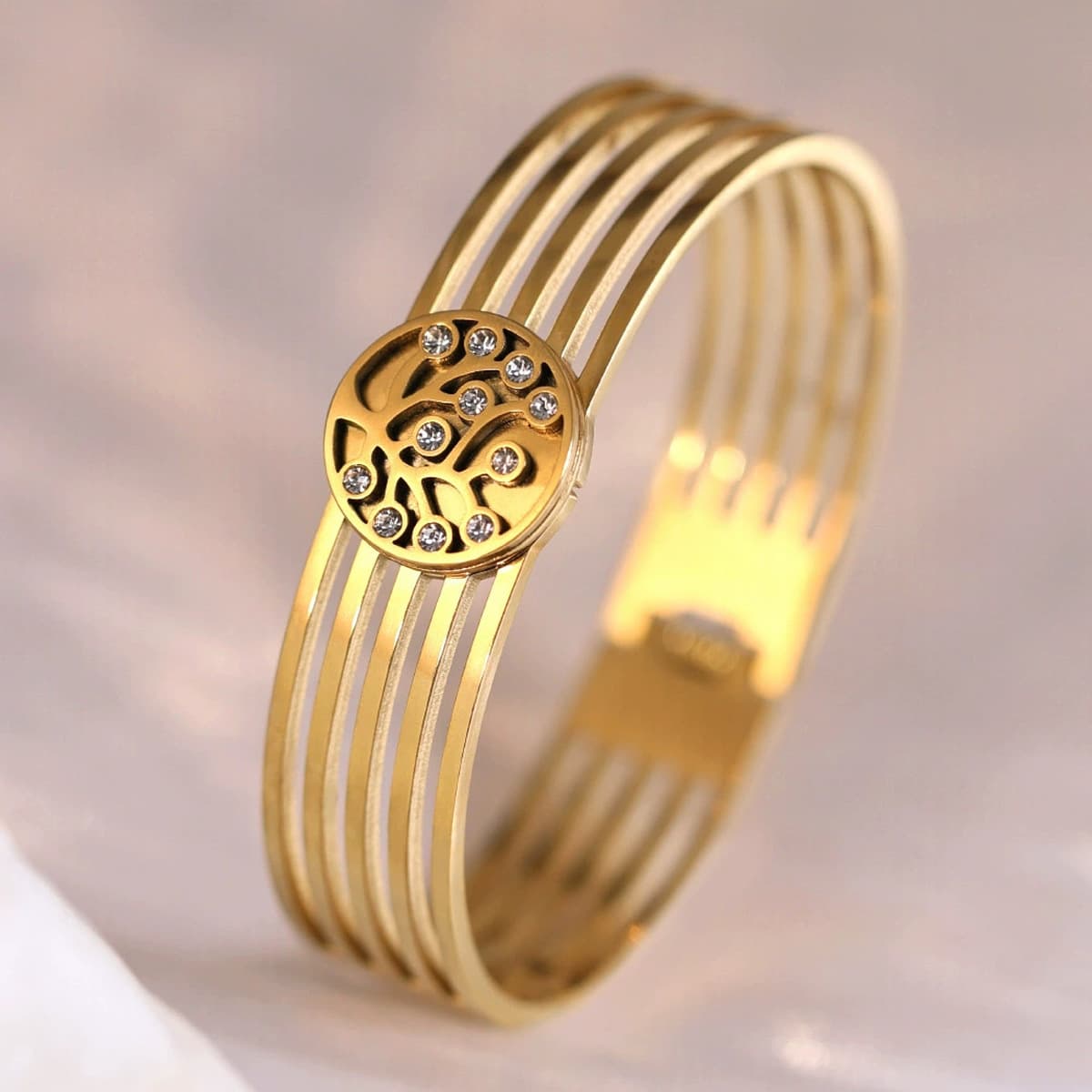 Женский браслет с четырехлистным клевером, покрытый гальваническим покрытием, не выцветает, экологичный, европейский и...