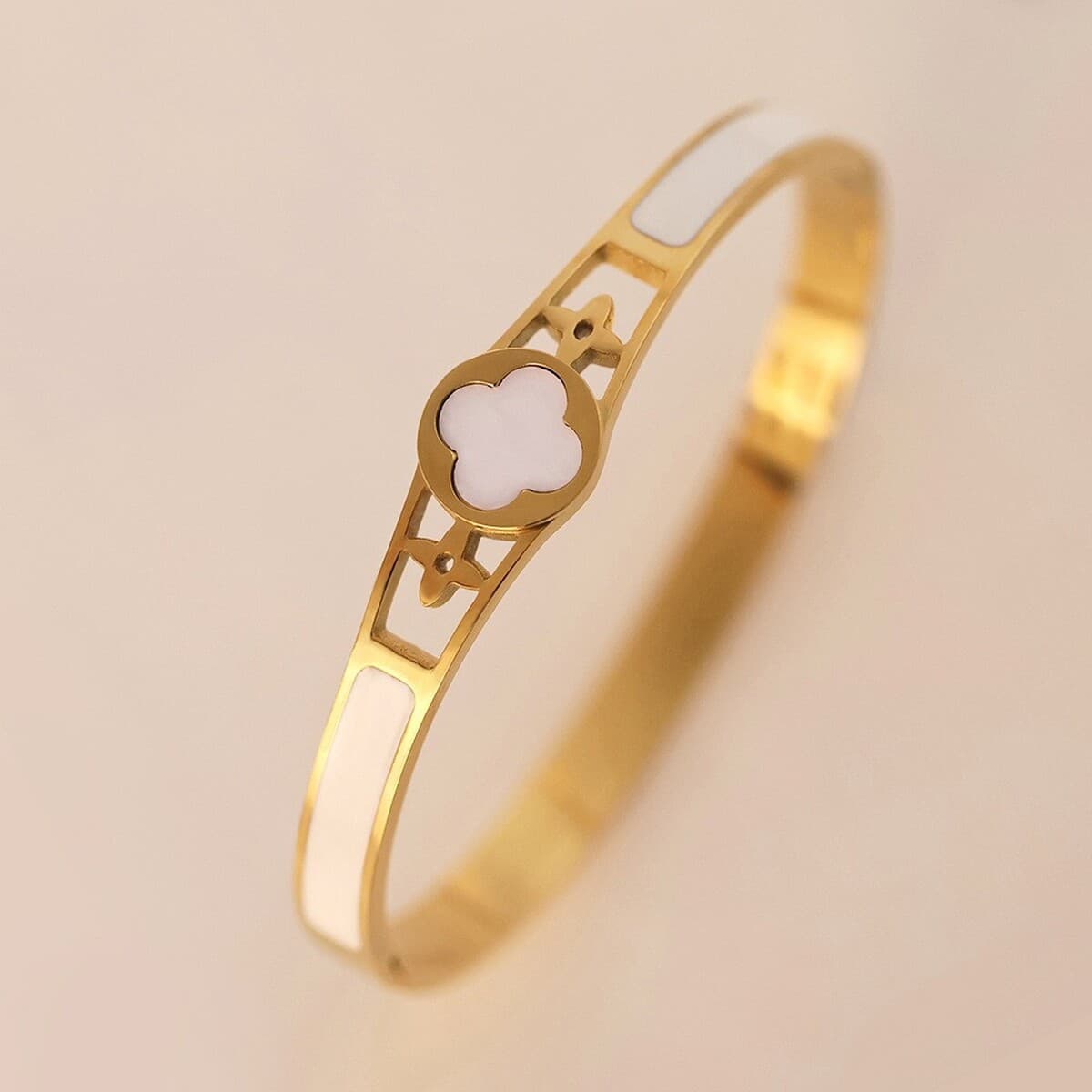 Женский браслет с четырехлистным клевером, покрытый гальваническим покрытием, не выцветает, экологичный, европейский и...