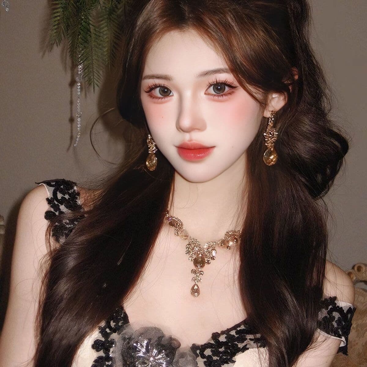 Супер вспышка капли воды, полные бриллиантов, кисточки, ожерелье, серьги, набор женских придворных легких экстравагантных...