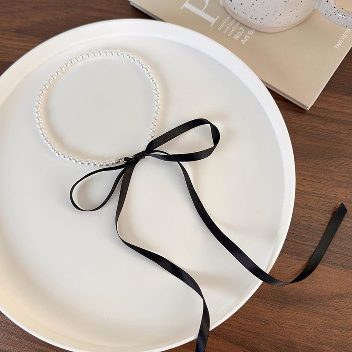 Южная Корея Донгдэмун тот же черный бант с жемчужным ожерельем ins чистый ветер продвинутый ключица