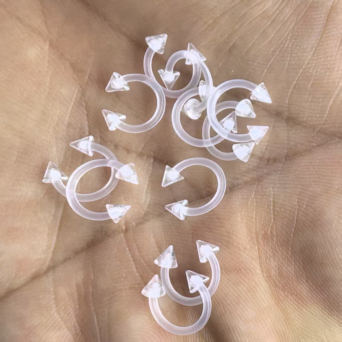 Трансграничные прозрачные гвозди для бровей электронной коммерции акриловые невидимые носовые гвозди ювелирные изделия спот...