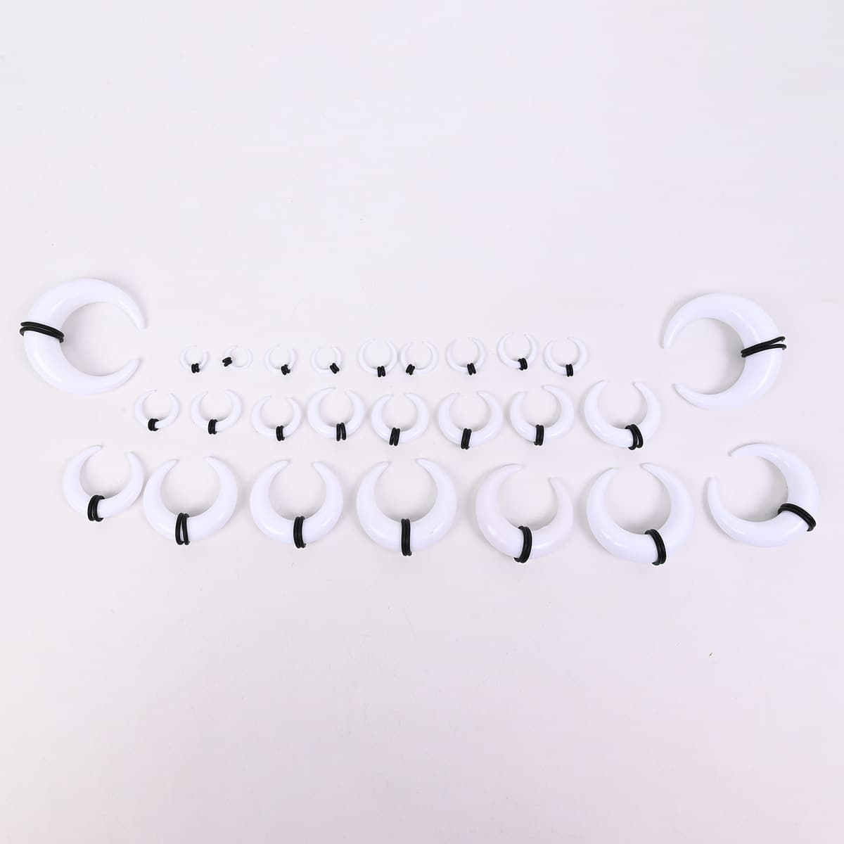 Акриловые серьги-шипы для пирсинга ушей, серия Cross-border Horn Auricle, различные цвета и размеры, U-образные, конусные,...