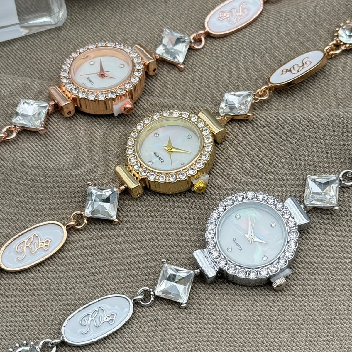 Новый трансграничный легкий роскошный бриллиантовый браслет с цепочкой браслет женские часы регулируемый кварцевые часы...