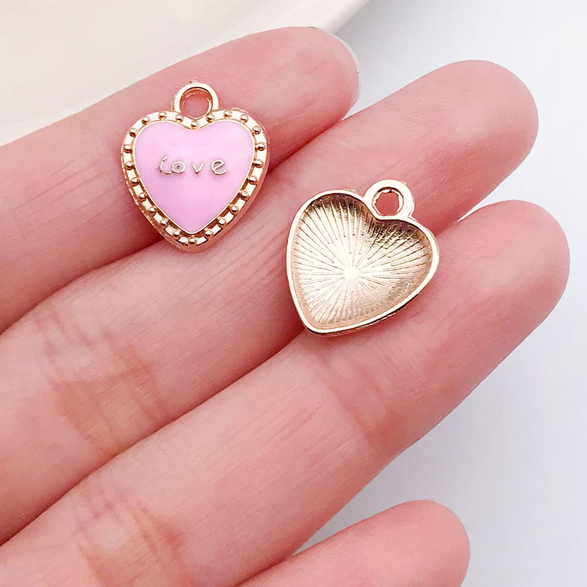 Кулон-подвеска для ожерелья DIY в форме сердца с розой и надписью LOVE, цвет розовый, ко Дню святого Валентина, аксессуары...