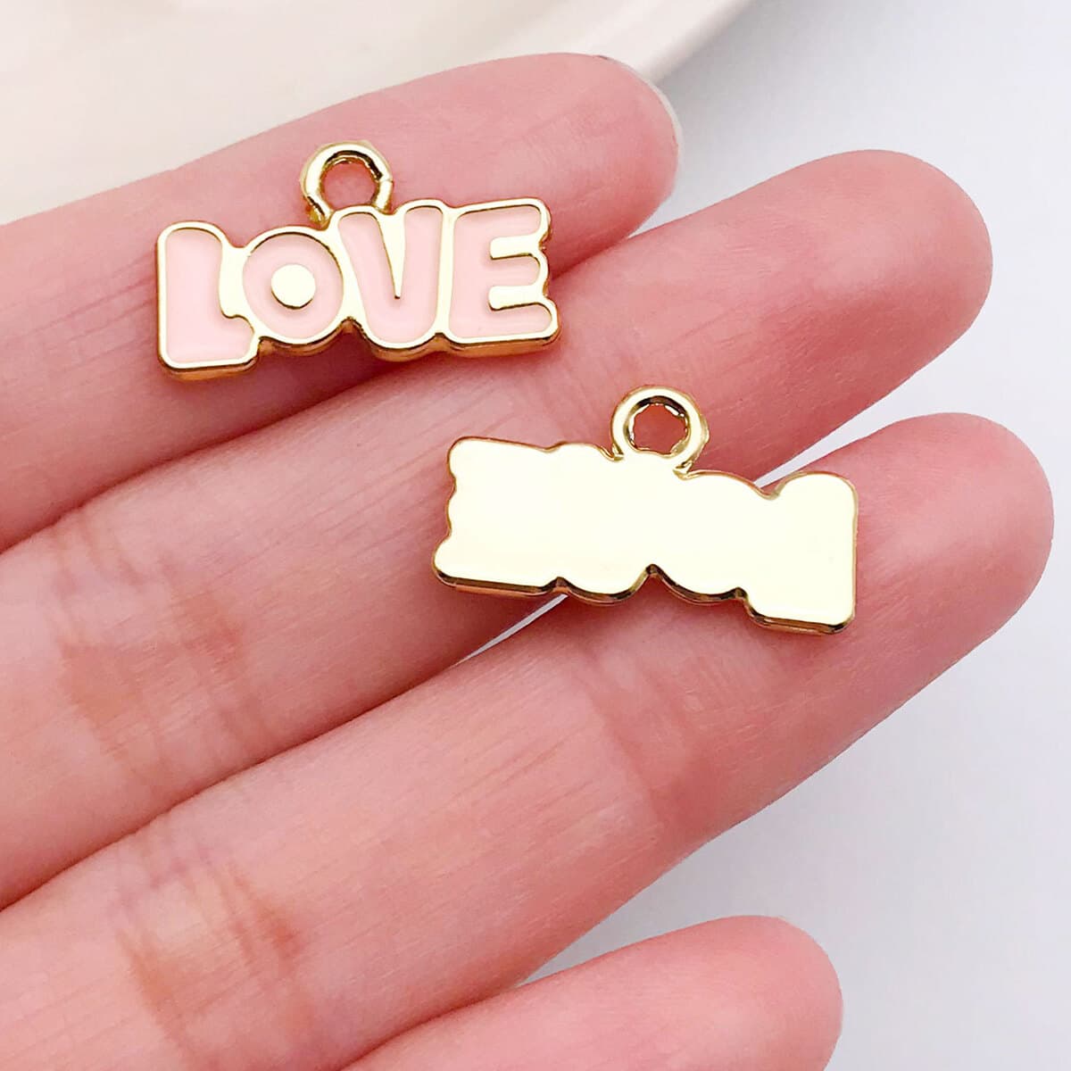 Кулон-подвеска для ожерелья DIY в форме сердца с розой и надписью LOVE, цвет розовый, ко Дню святого Валентина, аксессуары...