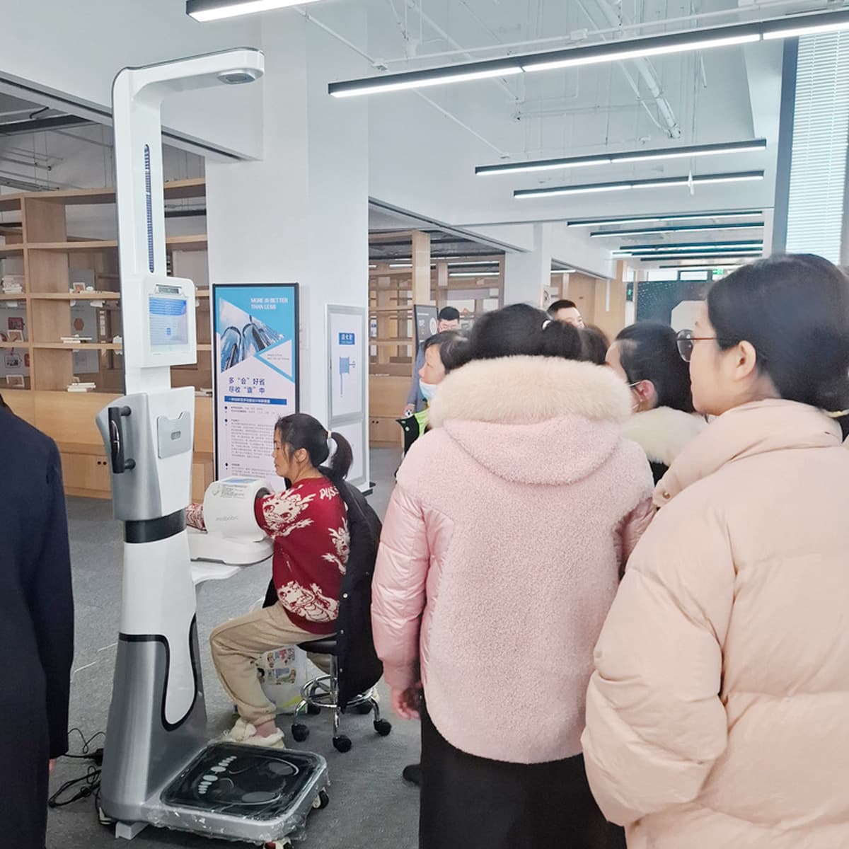 Робот для управления здоровьем с помощью искусственного интеллекта, универсальная машина для амбулаторного управления весом...